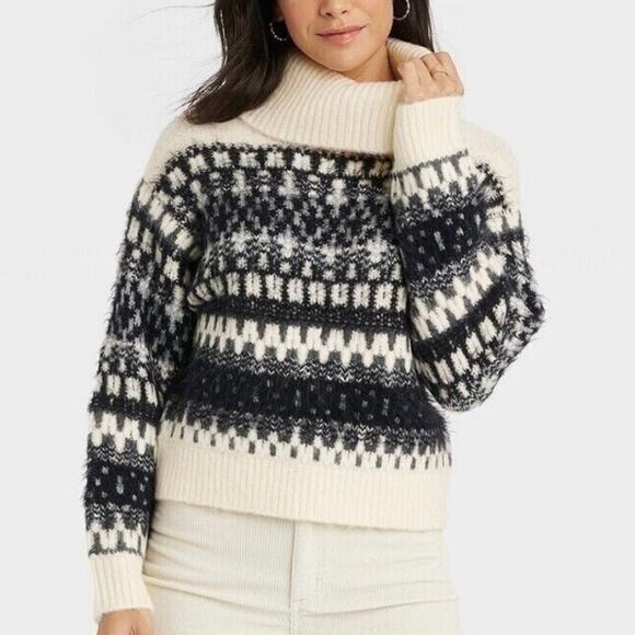Universal Threads Fair Isle Fuzzy Turtleneck Knit Sweater NWT - Picture 1 of 9